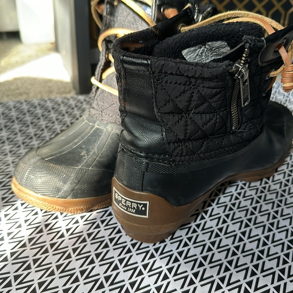 Sperry rain boots - Picture 3 of 4